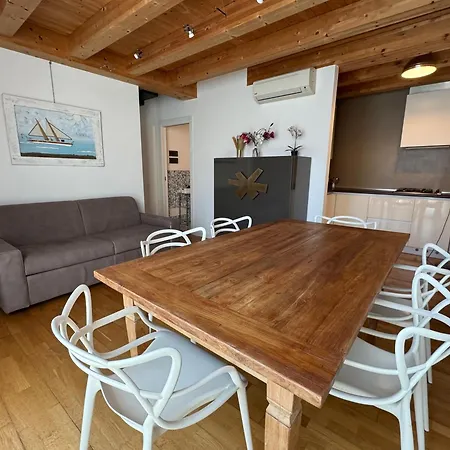 アパート Loft Del Pozzo - With Garden *